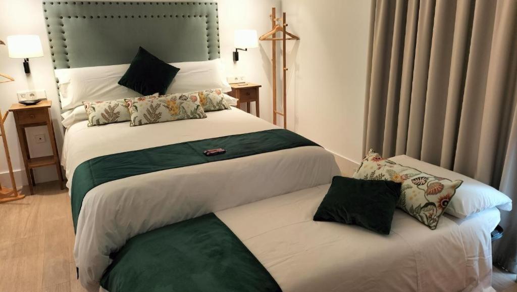 Apartamentos Turisticos La Plaza Чипіона Екстер'єр фото
