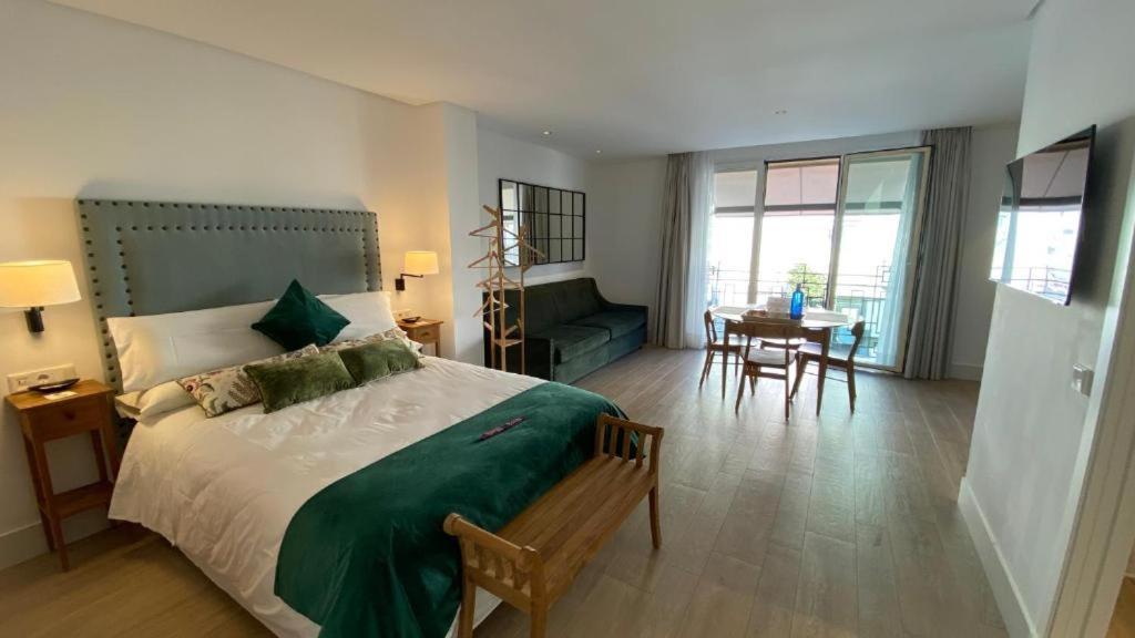 Apartamentos Turisticos La Plaza Чипіона Екстер'єр фото